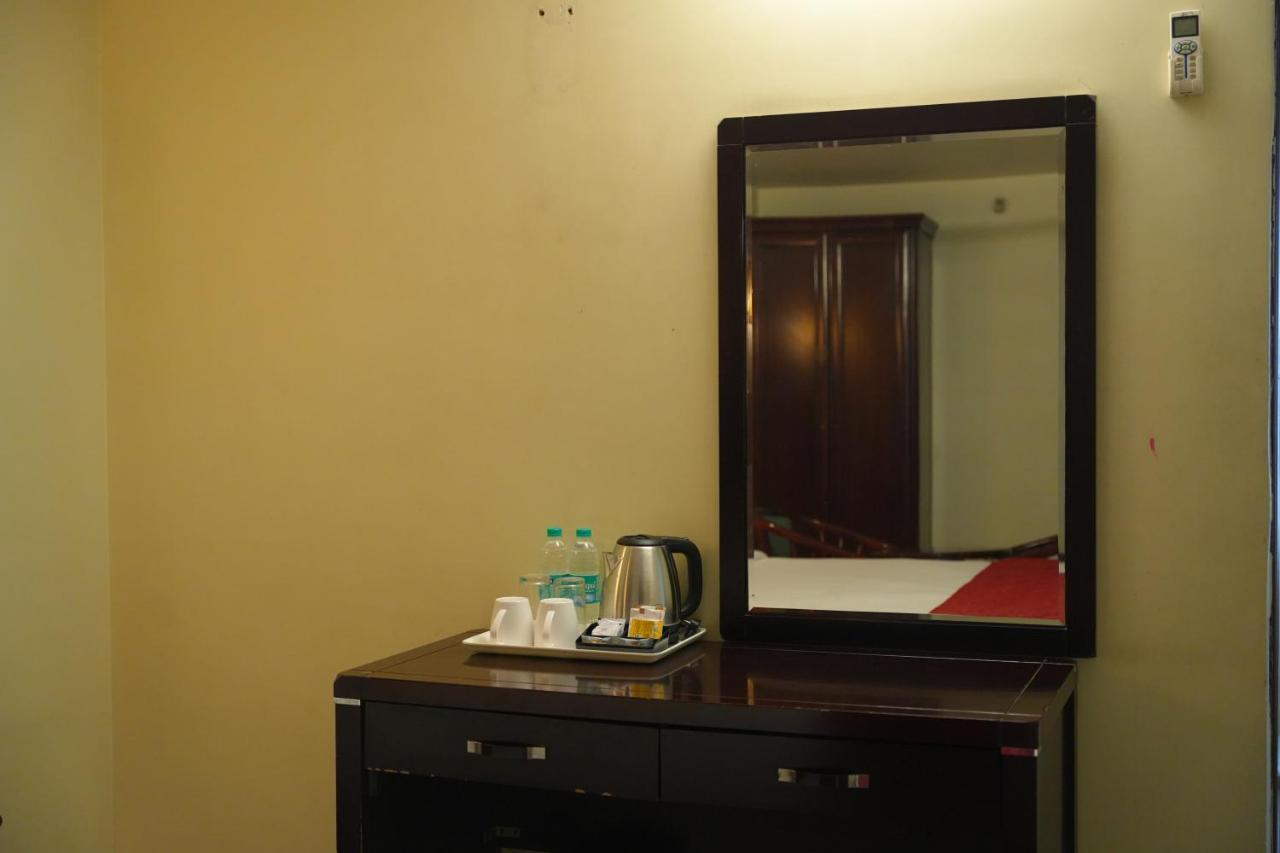 Mg Zion Hotel Tirupati Extérieur photo